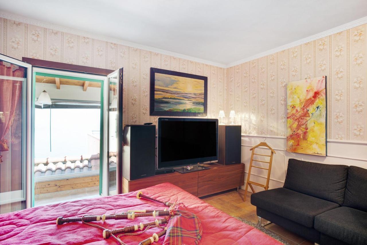 Casa Scotland Leilighet Ventimiglia Eksteriør bilde