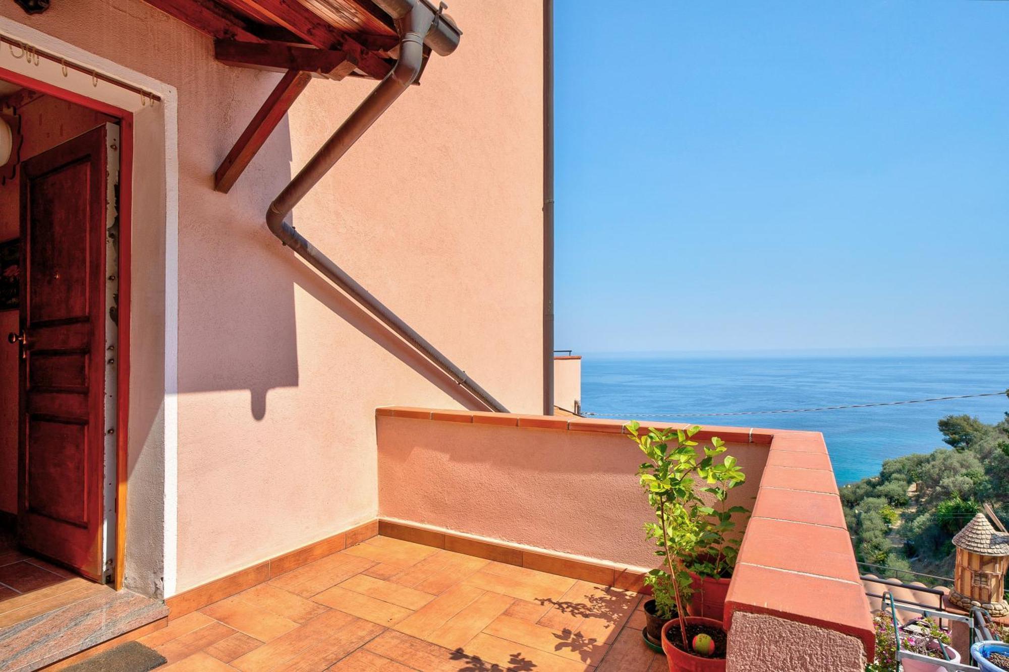 Casa Scotland Leilighet Ventimiglia Eksteriør bilde